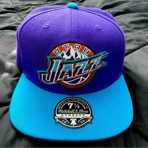 UTAH JAZZ | SIZE 7 1/2 FITTED CAP | MITCHELL & NESS